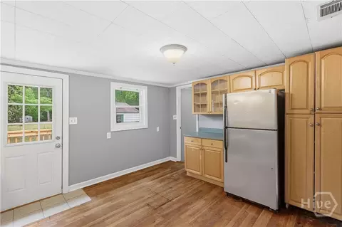 515 E 4th St, Rincon, GA 31326 photo 5