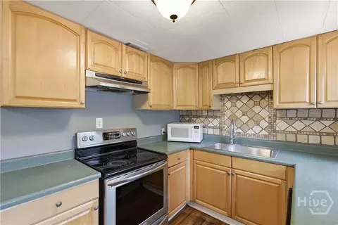 515 E 4th St, Rincon, GA 31326 photo 7