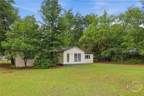 515 E 4th St, Rincon, GA 31326 photo 3