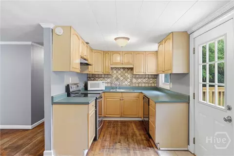 515 E 4th St, Rincon, GA 31326 photo 6