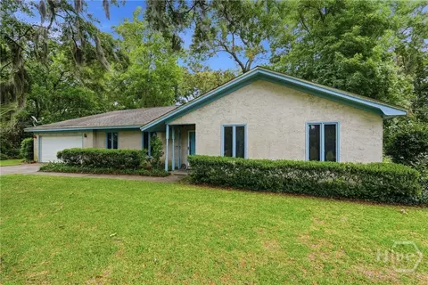 616 Suncrest Blvd, Savannah, GA 31410