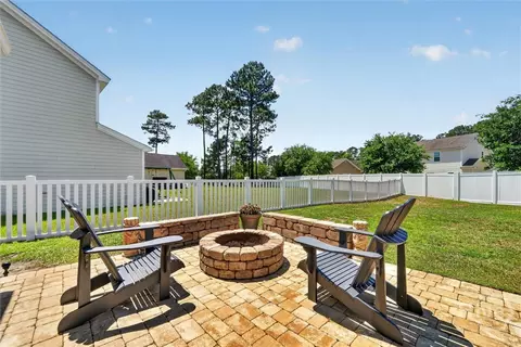 Exterior - 29 Olde Gate Ct, Pooler, GA 31322 photo 4 of 9