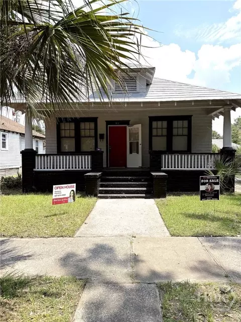 512 W 44th St, Savannah, GA 31405