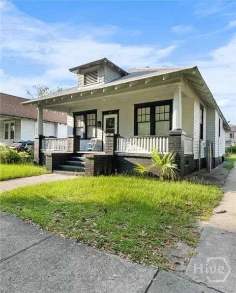 512 W 44th St, Savannah, GA 31405