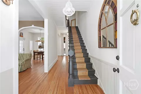Entry Way - 205 E 39th St, Savannah, GA 31401 photo 1 of 2