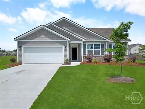559 Logging Hill Dr, Richmond Hill, GA 31324