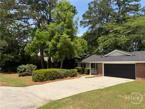 Exterior - 425 Durden Dr, Pooler, GA 31322 photo 6 of 8