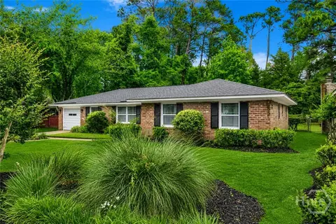 Exterior - 1908 Colonial Dr, Savannah, GA 31406 photo 2 of 3