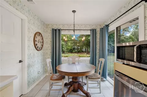 Dining - 1908 Colonial Dr, Savannah, GA 31406 photo 3 of 4