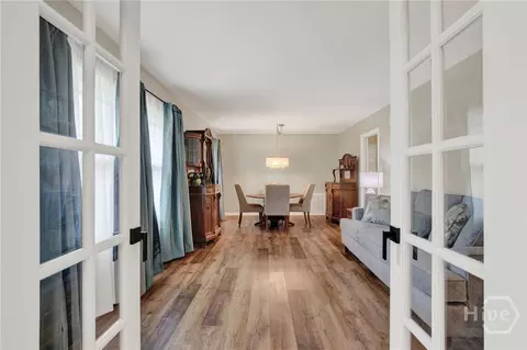 Entry Way - 1908 Colonial Dr, Savannah, GA 31406 photo 2 of 2