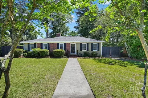 1217 Derenne Dr, Savannah, GA 31406