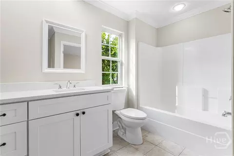 Bath - 24 Redwall Cir, Savannah, GA 31407 photo 4 of 4
