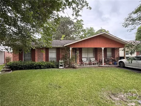 1629 Glen Ridge Dr, Savannah, GA 31415