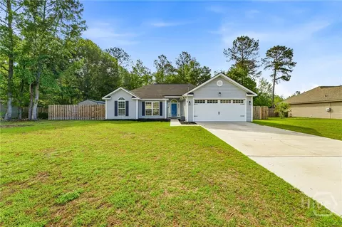 40 Abigail Cir, Ellabell, GA 31308