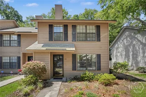 102 Hidden Lake Ct, Savannah, GA 31419