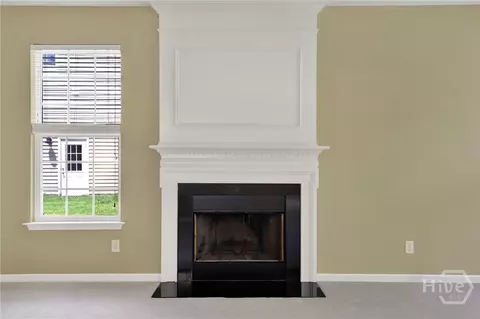 Living - 86 Coopers Ln, Pooler, GA 31322 photo 4 of 4