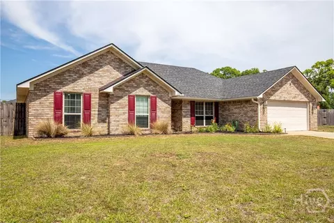 1003 Canton Ct, Hinesville, GA 31313