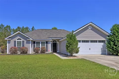180 Abigail Cir, Ellabell, GA 31308
