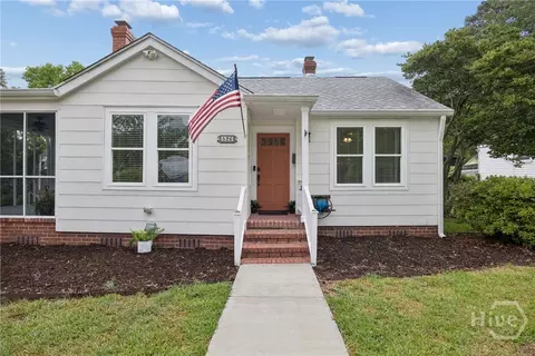 526 E 56th St, Savannah, GA 31405