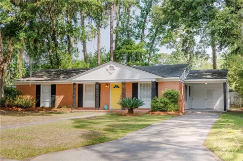 322 Sharondale Rd, Savannah, GA 31419