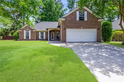 101 Wren Ct, Savannah, GA 31419