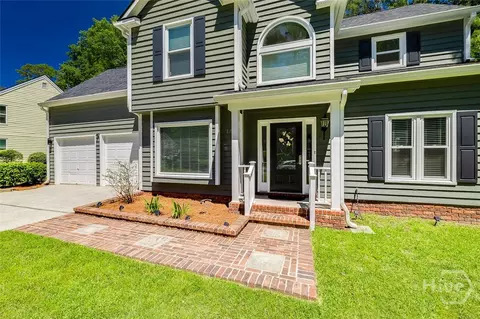 106 Longwood Dr, Savannah, GA 31405