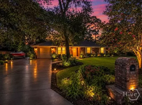 113 Wyckfield Rd, Savannah, GA 31410