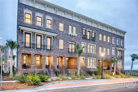460 Altamaha St, Savannah, GA 31401