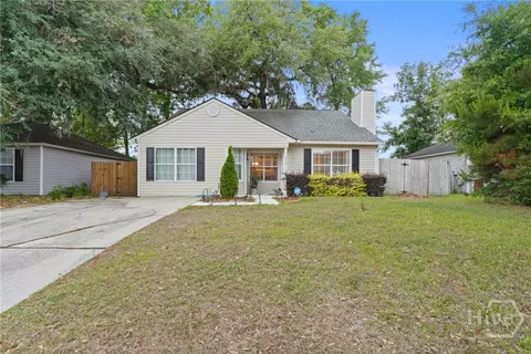 219 Laurelwood Dr, Savannah, GA 31419