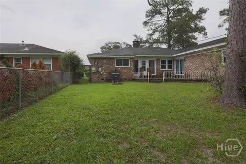 Exterior - 211 E 63rd St, Savannah, GA 31405 photo 2 of 3