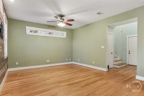 3213 Russell St, Thunderbolt, GA 31404 photo 9