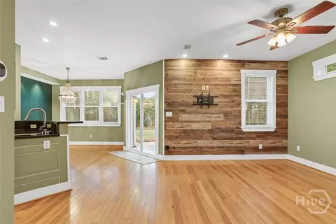 3213 Russell St, Thunderbolt, GA 31404 photo 6