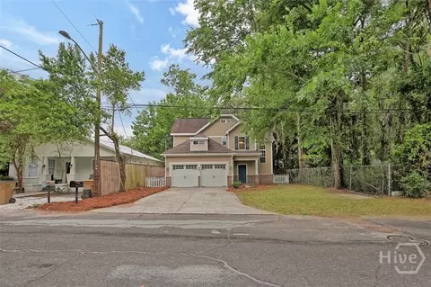 3213 Russell St, Thunderbolt, GA 31404 photo 4