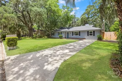 610 Beauregard St, Savannah, GA 31405