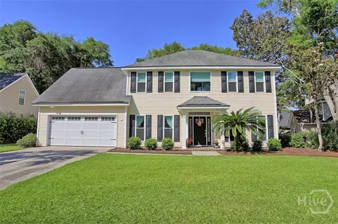 11 Elmsford Ct, Savannah, GA 31410