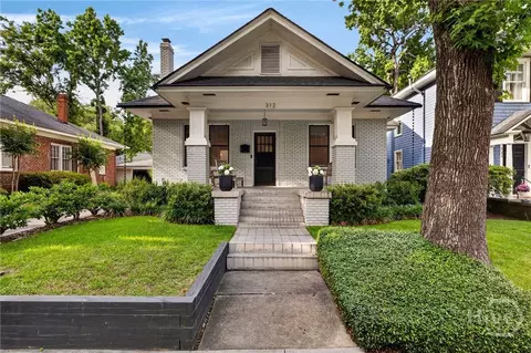 312 E 48th St, Savannah, GA 31405