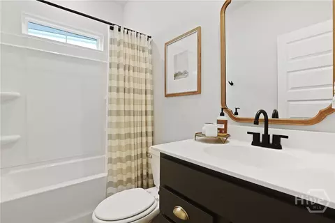 Bath - 137 Binscombe Ln, Pooler, GA 31322 photo 3 of 3
