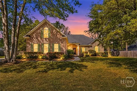 110 S Effingham Plantation Dr, Guyton, GA 31312
