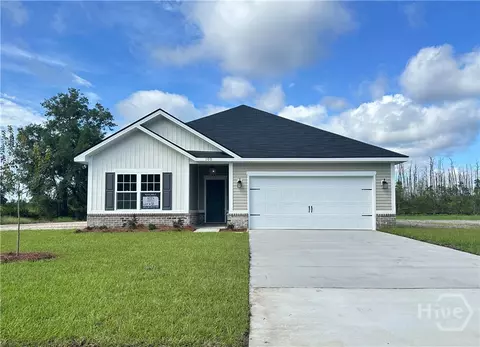 100 Cloverfield Dr SE, Allenhurst, GA 31301