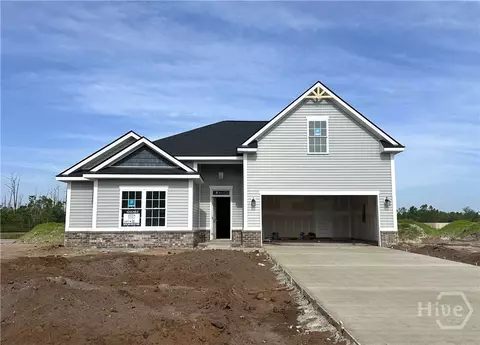 74 Cloverfield Dr SE, Allenhurst, GA 31301