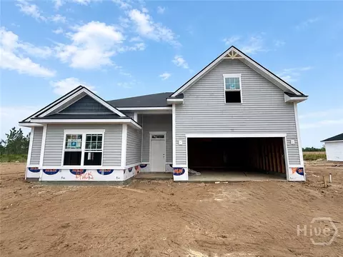 74 Cloverfield Dr SE, Allenhurst, GA 31301