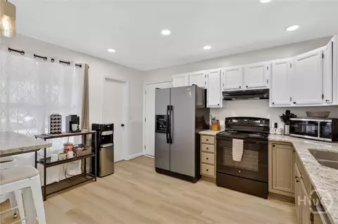 Kitchen - 117 Longleaf Cir, Pooler, GA 31322 photo 1 of 4