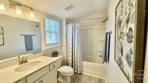 Bath - 127 Waterside Ln, Pooler, GA 31322 photo 5 of 5