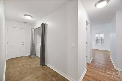 Entry Way - 207 Doe Cir, Springfield, GA 31329 photo 3 of 3