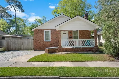 1229 E 40th St, Savannah, GA 31404