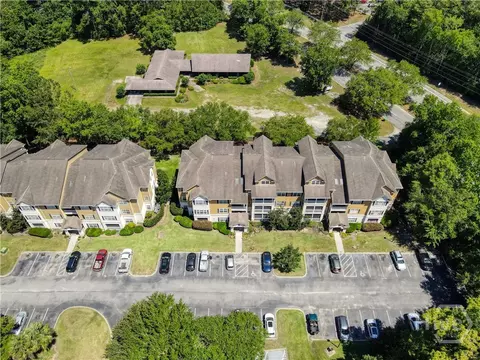 9102 Walden Park Dr, Savannah, GA 31410