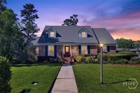 308 Jackson Woods Blvd, Savannah, GA 31405