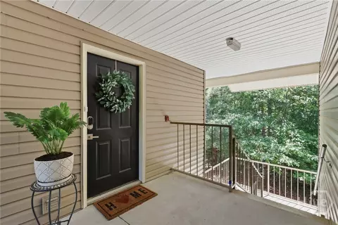 12300 Apache Ave #211, Savannah, GA 31419