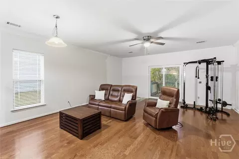 Living - 124 Magnolia Dr, Pooler, GA 31322 photo 1 of 4