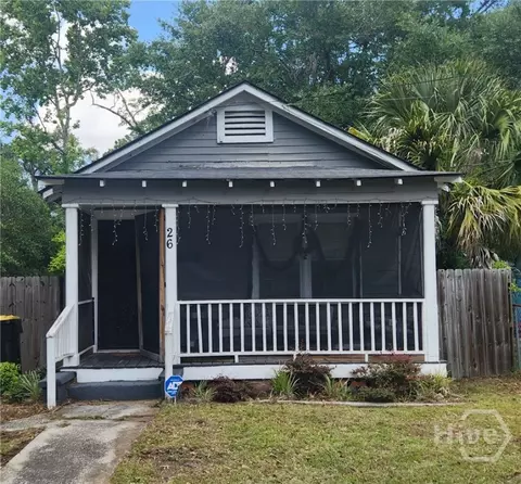 26 W 54th St, Savannah, GA 31405